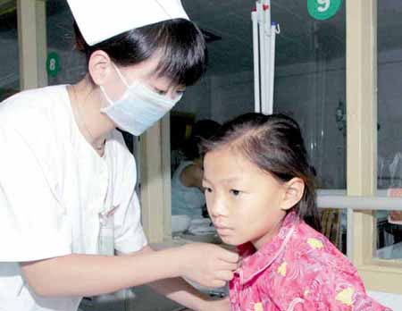 YU YUAN, Who sacrifice the cost of her treatment to be given to other poor children who suffer from malignant diseases